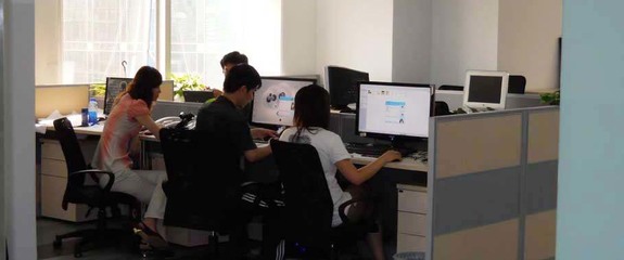 人工智能驅(qū)動(dòng)未來(lái) 知識(shí)競(jìng)賽軟件的基礎(chǔ)軟件開發(fā)探索